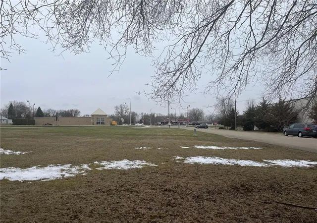 3rd image of 1916 Main St, Albert Lea, MN 56007 | MLS# 7080766