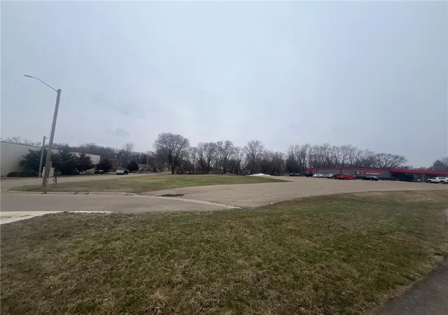 5th image of 1916 Main St, Albert Lea, MN 56007 | MLS# 7080766