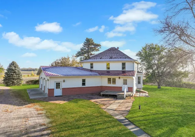 Homes for sale in Vesta, MN | 17238 County Hwy 46, Vesta, MN 56292 | MLS# 7080788