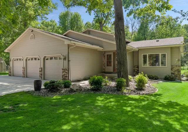 Homes for sale in Elk River, MN | 14935 191st Ave Nw, Elk River, MN 55330 | MLS# 7080868