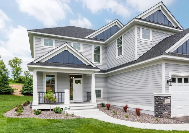 Photo 3 of Single family home for sale at 8856 67th St Bay S, Cottage Grove, MN 55016 | MLS# 7080882 | Listing updated on 2026-08-27