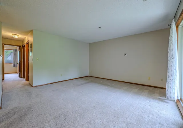 Photo 3 of Sale Pending at 1225 Ferndale St N #B1, Saint Paul, MN 55119 | MLS# 7080893 | Listing updated on 2026-08-27