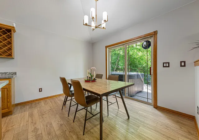 4th image of 905 Brook Ln Ne, Owatonna, MN 55060 | MLS# 7080912