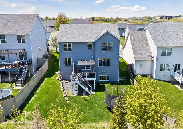 4th image of 9091 River Rock Dr N, Chanhassen, MN 55317 | MLS# 7080968