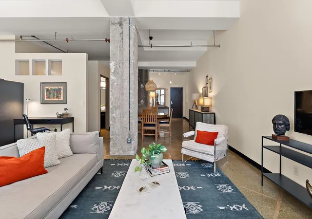 4th image of 350 Saint Peter St #308, Saint Paul, MN 55102 | MLS# 7080982