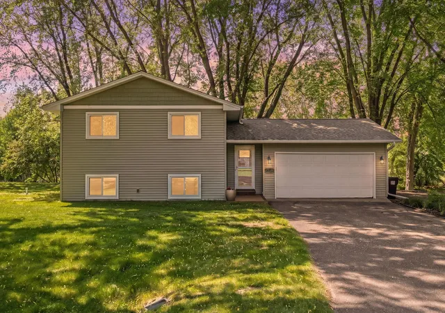 Homes for sale in Ham Lake, MN | 16612 Mankato St Ne, Ham Lake, MN 55304 | MLS# 7081023