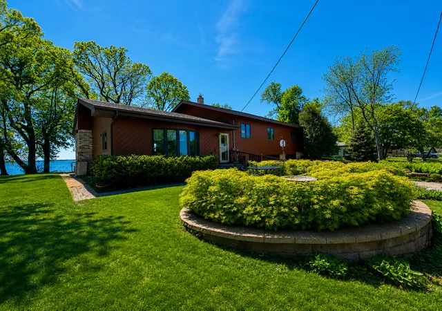 Photo 3 of Sale Pending at 42846 Pleasure Park Rd, Ottertail, MN 56571 | MLS# 7081028 | Listing updated on 2026-10-05