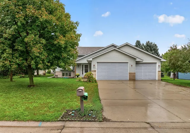 Single family home for sale at 135 Obrien Pkwy, Belle Plaine, MN 56011 | MLS# 7081054