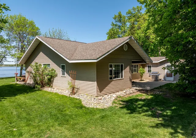 Homes for sale in Pelican Rapids, MN | 44585 Monument Beach Loop, Pelican Rapids, MN 56572 | MLS# 7081068