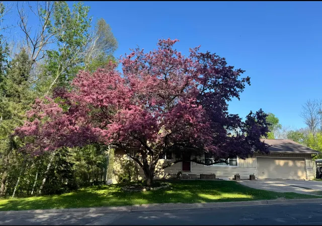 Homes for sale in Grand Rapids, MN | 520 Sw 5th Ave, Grand Rapids, MN 55744 | MLS# 7081082