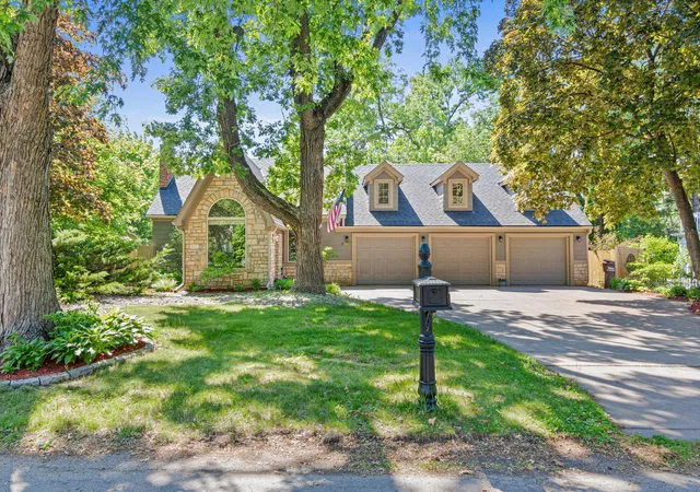 3rd image of 1377 2Nd Ave, Newport, MN 55055 | MLS# 7081121