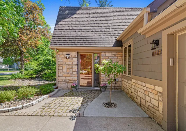 5th image of 1377 2Nd Ave, Newport, MN 55055 | MLS# 7081121
