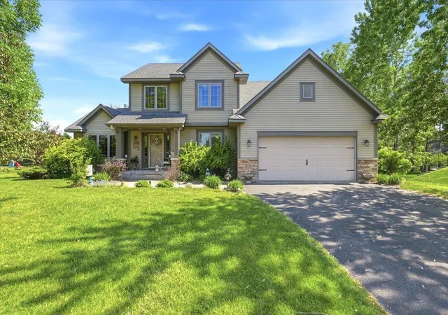2nd image of 1374 Pheasant Run, New Richmond, WI 54017 | MLS# 7081138