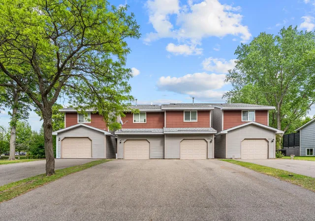 Homes for sale in Coon Rapids, MN | 10531, 10541, 10551 & 10561 Palm St Nw, Coon Rapids, MN 55433 | MLS# 7081144
