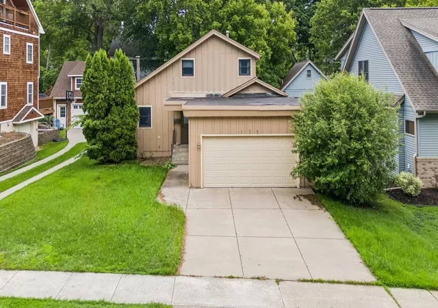 Photo 4 of Land for sale at 132 Minnetonka Ave N, Wayzata, MN 55391 | MLS# 7081164 | Listing updated on 2026-08-11