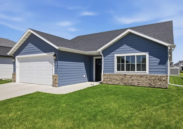 Homes for sale in Horace, ND | 7903 Buckthorn Ave, Horace, ND 58047 | MLS# 7081190