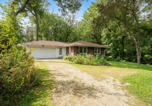 Photo 1 of Single family home for sale at 50 County 16 Rd Se, Rochester, MN 55904 | MLS# 7081202 | Listing updated on 2026-09-23