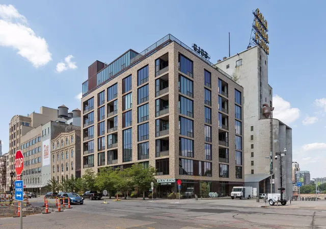 Photo 3 of Condo for sale at 750 S 2nd Street #801, Minneapolis, MN 55401 | MLS# 7081234 | Listing updated on 2026-10-02