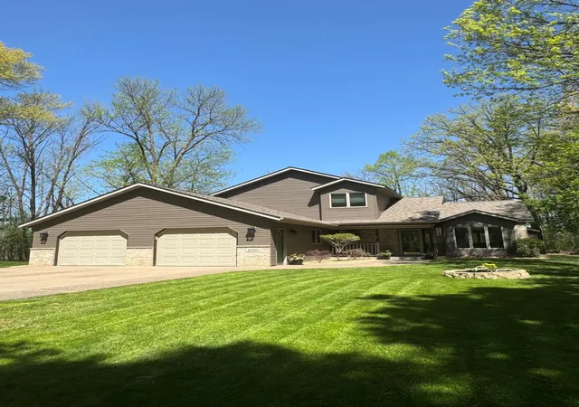 Photo 2 of Sale Pending at 16705 Par Cir Sw, Pine City, MN 55063 | MLS# 7081342 | Listing updated on 2026-10-05