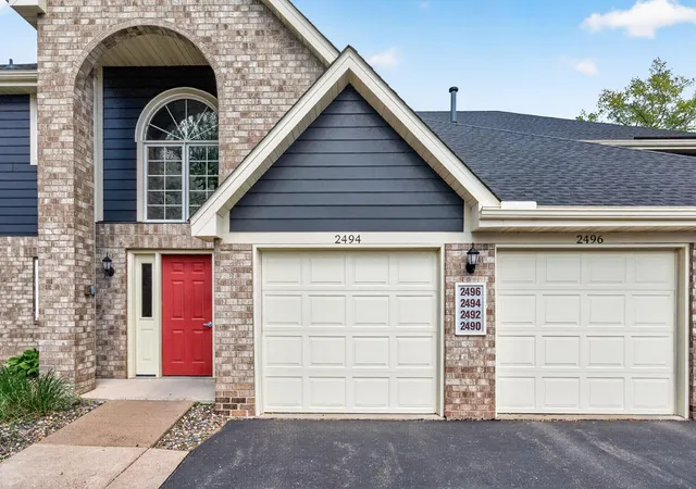 Photo 2 of Condo for sale at 2494 Wilshire Ct, Saint Paul, MN 55120 | MLS# 7081372 | Listing updated on 2026-10-07