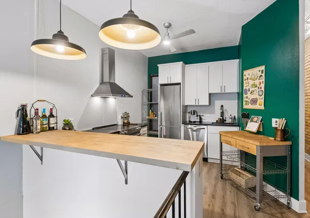4th image of 601 S 9Th St, Minneapolis, MN 55404