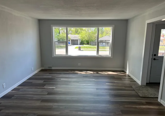 Photo 2 of Single family home for sale at 414 Willow St W, Detroit Lakes, MN 56501 | MLS# 7081403 | Listing updated on 2026-06-18