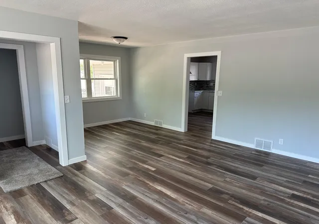 Photo 3 of Single family home for sale at 414 Willow St W, Detroit Lakes, MN 56501 | MLS# 7081403 | Listing updated on 2026-06-18