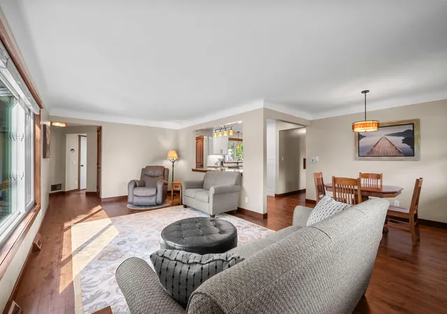 Photo 3 of Sale Pending at 3887 Van Dyke St, Saint Paul, MN 55110 | MLS# 7081420 | Listing updated on 2026-10-08