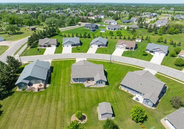 4th image of 614 Dewberry Ln, Alexandria, MN 56308 | MLS# 7081465
