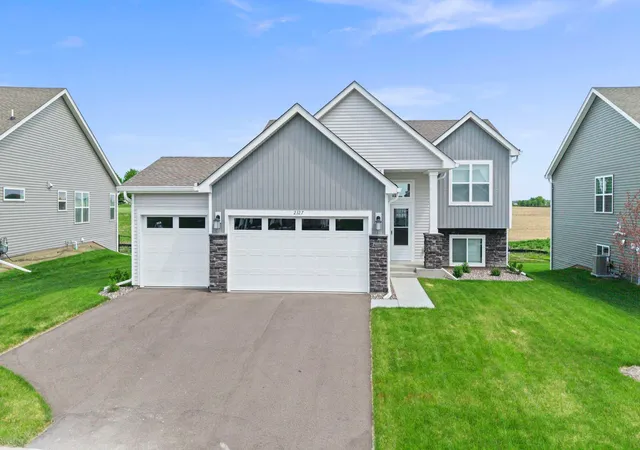 Homes for sale in Saint Michael, MN | 2327 Jandell Ave Ne, Saint Michael, MN 55376 | MLS# 7081472
