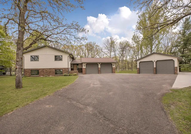Homes for sale in Little Falls, MN | 1408 Hilton Rd, Little Falls, MN 56345 | MLS# 7081475