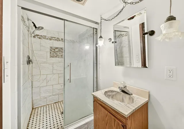 23rd image of 212 10 1/2 St Se, Rochester, MN 55904 | MLS# 7081494