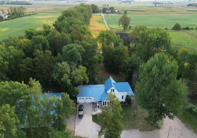 Homes for sale in Audubon, MN | 25318 County Hwy 13, Audubon, MN 56511 | MLS# 7081660