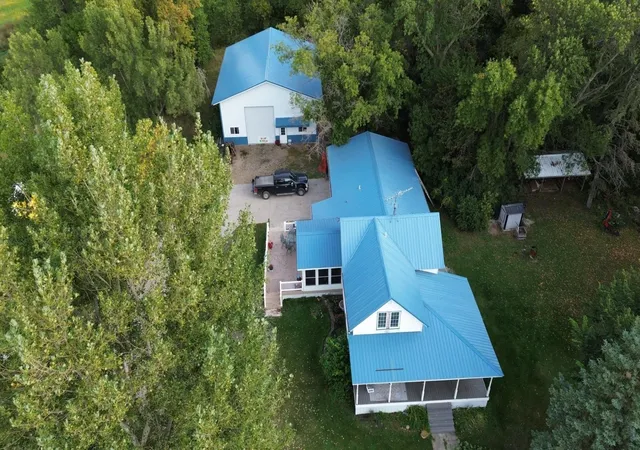 Homes for sale in Audubon, MN | 25318 County Hwy 13, Audubon, MN 56511 | MLS# 7081660