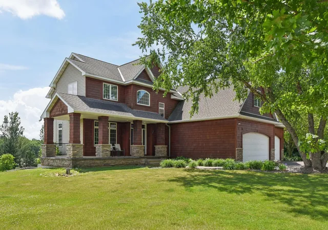 Homes for sale in Chisago City, MN | 12621 246Th St, Chisago City, MN 55013 | MLS# 7081824
