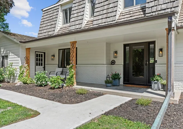 3rd image of 9060 County Road 26, Maple Plain, MN 55359 | MLS# 7081831