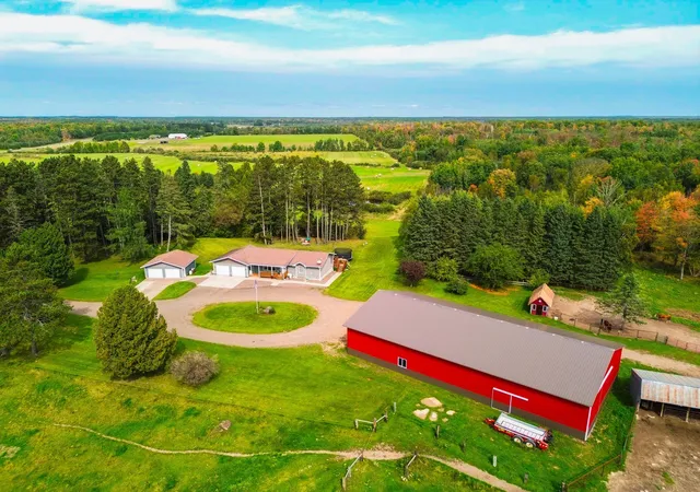 2nd image of 6778 Adelsgruber Dr, Kettle River, MN 55757 | MLS# 7081832