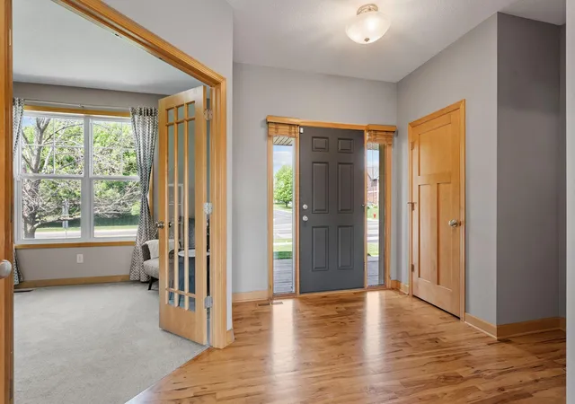 4th image of 17662 Hayes Ave, Lakeville, MN 55044 | MLS# 7081876