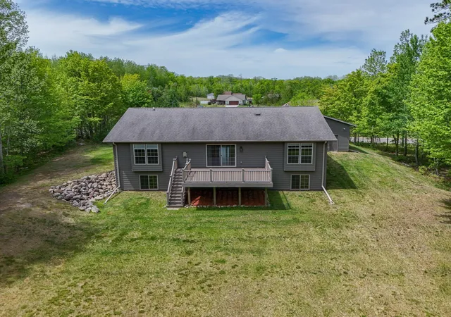 5th image of 1704 Forest Hills Ave, Grand Rapids, MN 55744 | MLS# 7081903