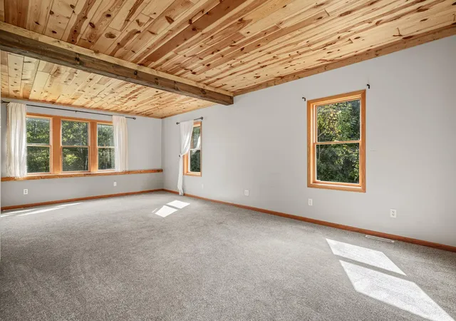 Photo 4 of Single family home for sale at 1052 Grand St, Ogilvie, MN 56358 | MLS# 7081940 | Listing updated on 2026-10-01