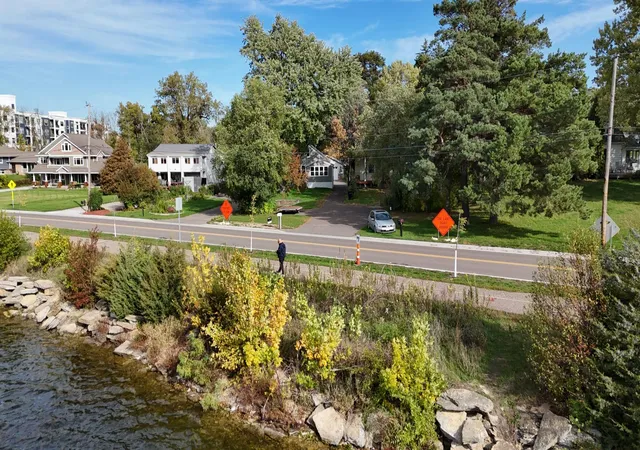 Photo 1 of Single family home for sale at 1844 E Shore Dr, Saint Paul, MN 55109 | MLS# 7081954 | Listing updated on 2026-10-08