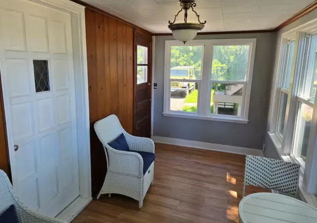 Photo 3 of Single family home for sale at 1844 E Shore Dr, Saint Paul, MN 55109 | MLS# 7081954 | Listing updated on 2026-10-08