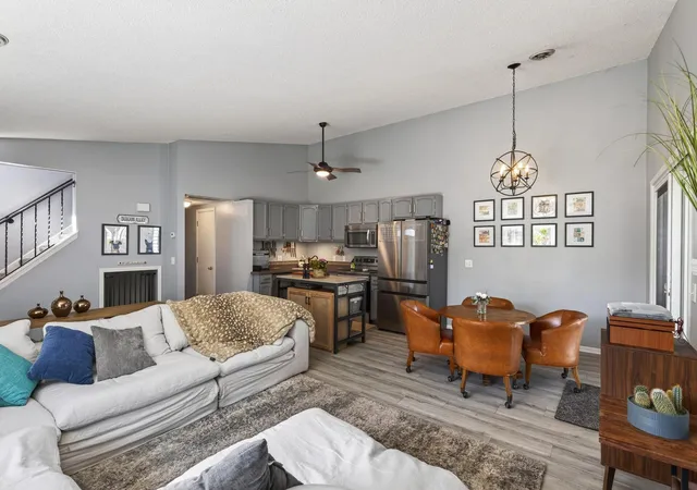 5th image of 3608 Gershwin Ln N, Saint Paul, MN 55128 | MLS# 7081985