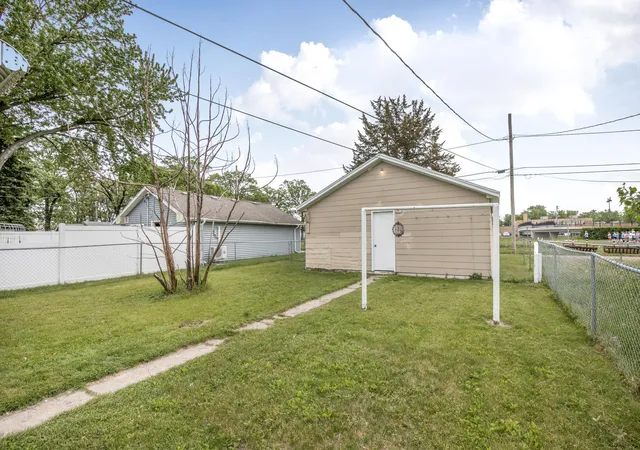 2nd image of 524 2nd St Se, Saint Cloud, MN 56304 | MLS# 7081991