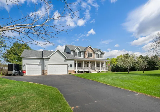 2nd image of 2723 174th Ave Ne, Andover, MN 55304 | MLS# 7081993