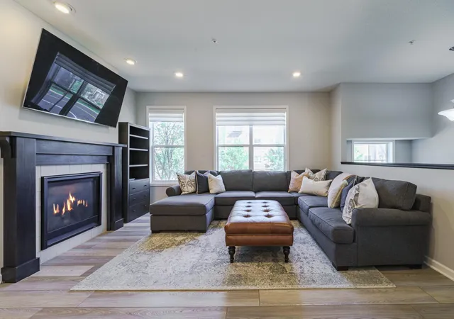 4th image of 4015 River Valley Wy, Saint Paul, MN 55122 | MLS# 7082050