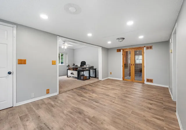 2nd image of 28329 99th St Nw, Zimmerman, MN 55398 | MLS# 7082106