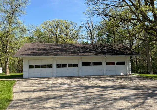 Homes for sale in Roseau, MN | 814 11th Ave Se, Roseau, MN 56751 | MLS# 7082223