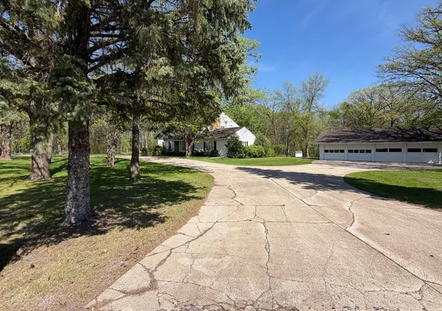 Homes for sale in Roseau, MN | 814 11Th Ave Se, Roseau, MN 56751 | MLS# 7082223