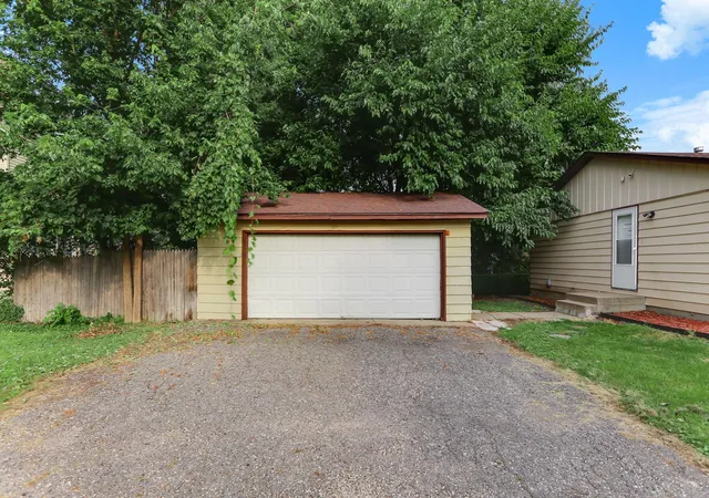 Homes for sale in Minneapolis, MN | 2304 Sheridan Ave N, Minneapolis, MN 55411 | MLS# 7082234